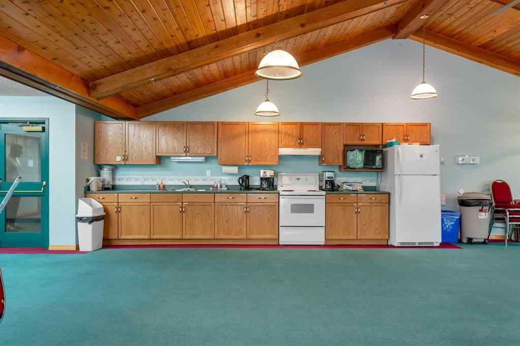 MLS® A2261309 - Unit #135 7229 Sierra Morena Boulevard SW in Signal Hill Calgary, Residential