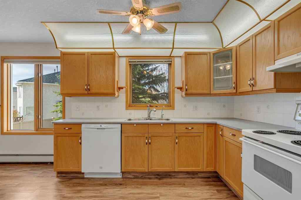 MLS® A2261309 - Unit #135 7229 Sierra Morena Boulevard SW in Signal Hill Calgary, Residential