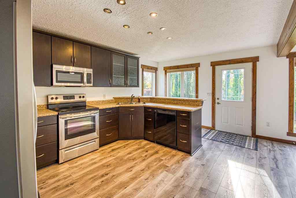 MLS® A2261316 - 10602 100 Ave   in NONE Hythe, Residential