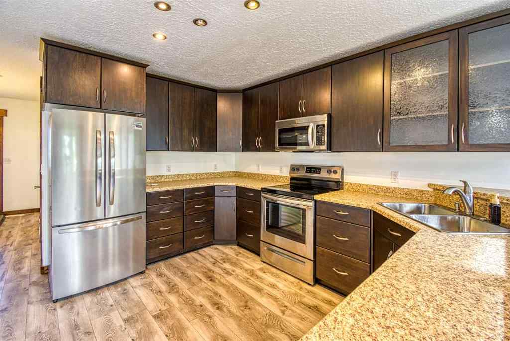 MLS® A2261316 - 10602 100 Ave   in NONE Hythe, Residential