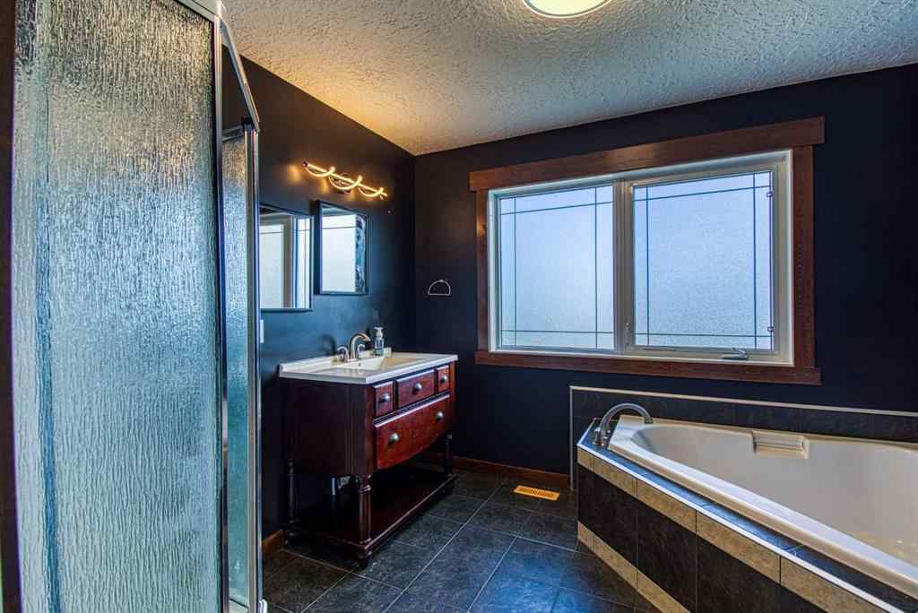 MLS® A2261316 - 10602 100 Ave   in NONE Hythe, Residential