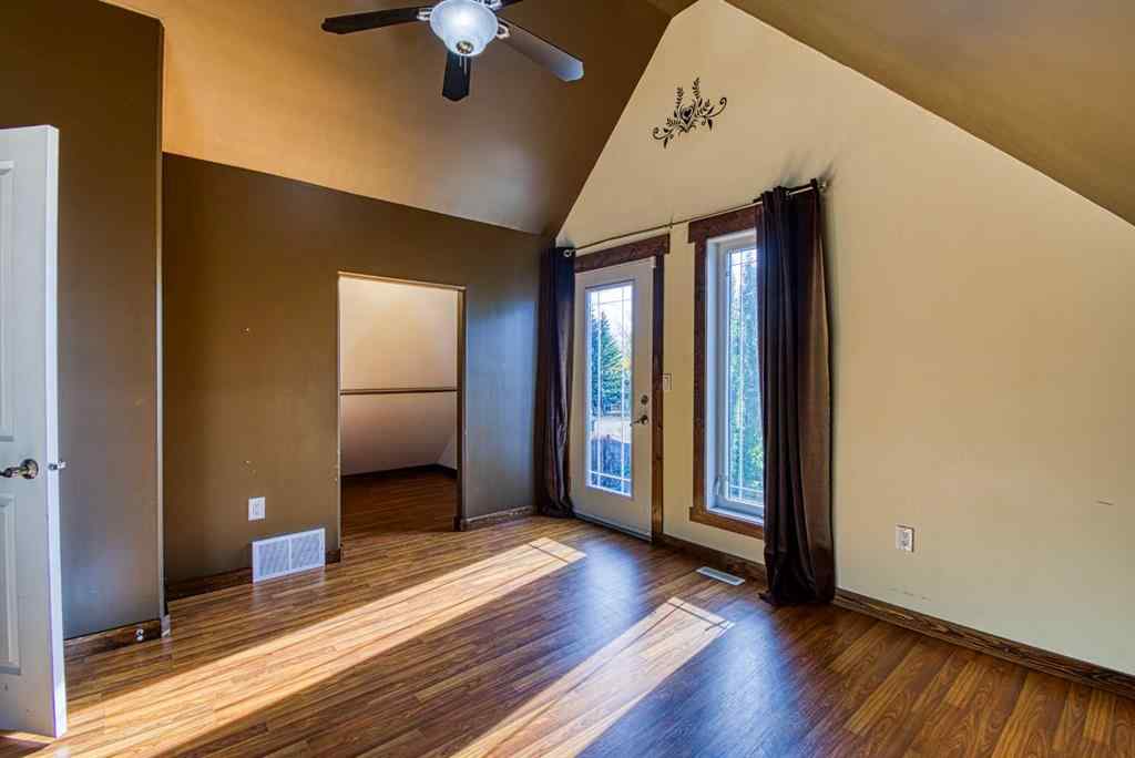 MLS® A2261316 - 10602 100 Ave   in NONE Hythe, Residential