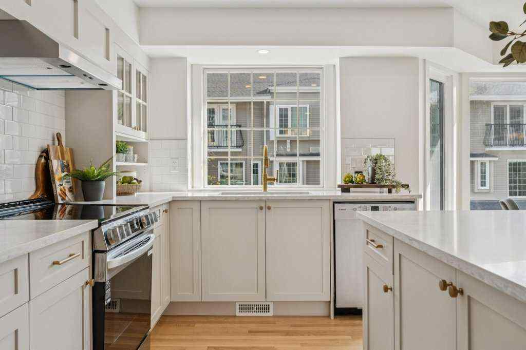 MLS® A2261317 - Unit #147 3437 42 Street NW in Varsity Calgary, Residential