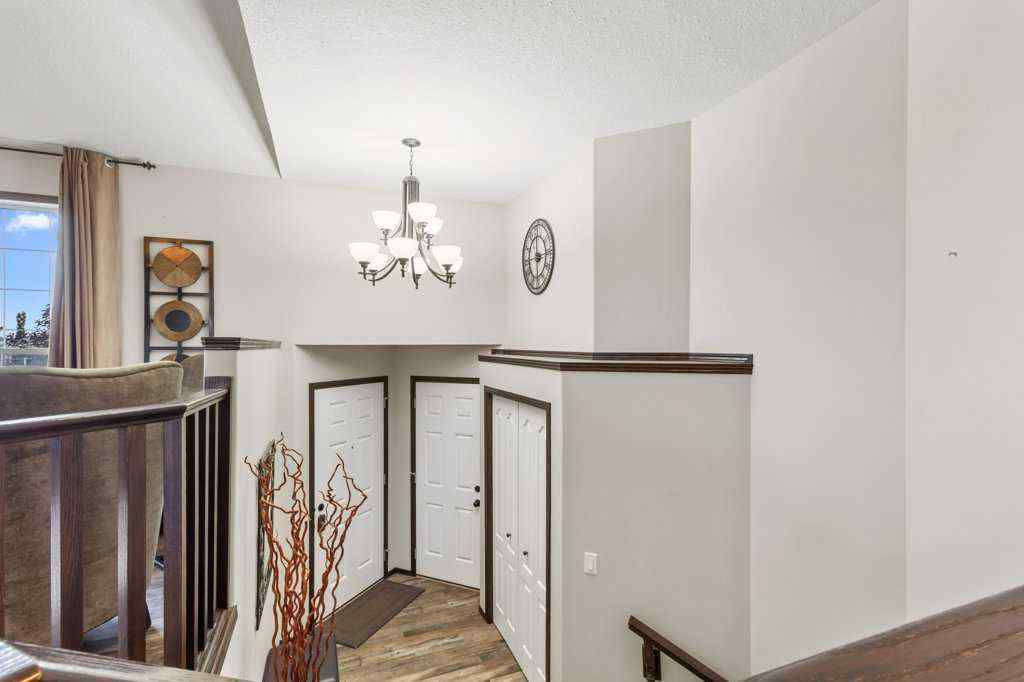 MLS® A2261323 - 90 Larsen Crescent  in Lonsdale Red Deer, Residential