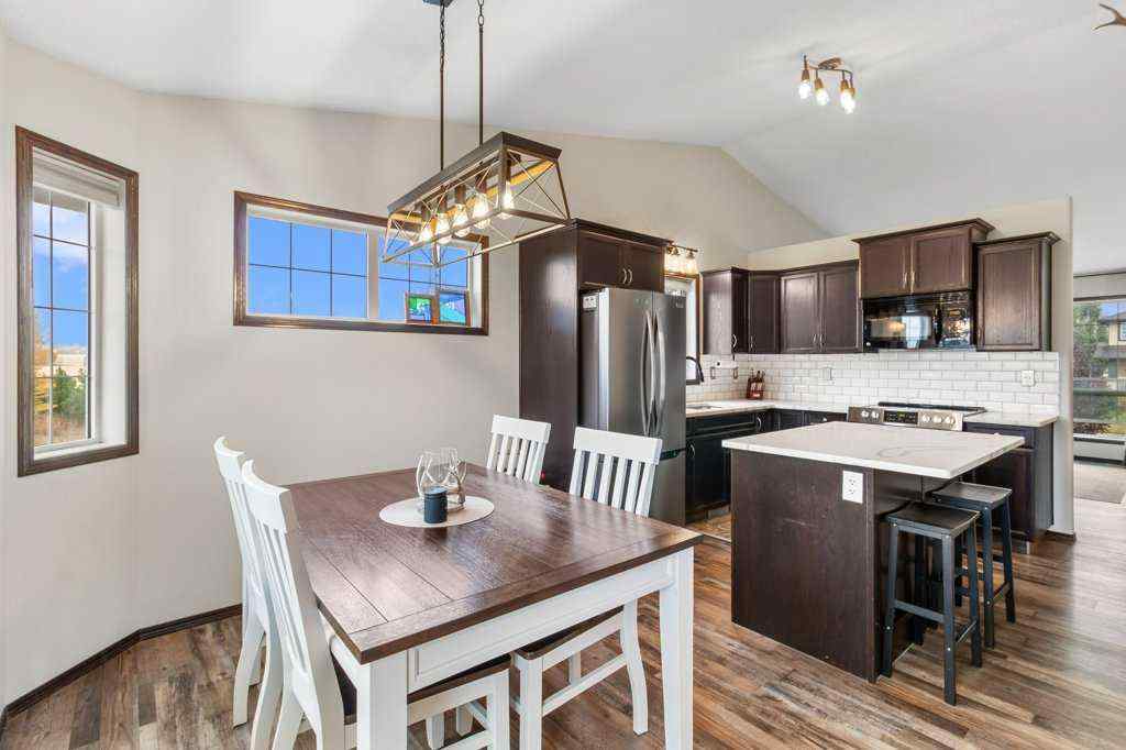 MLS® A2261323 - 90 Larsen Crescent  in Lonsdale Red Deer, Residential