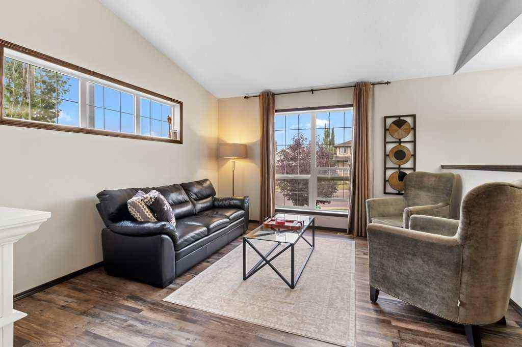 MLS® A2261323 - 90 Larsen Crescent  in Lonsdale Red Deer, Residential