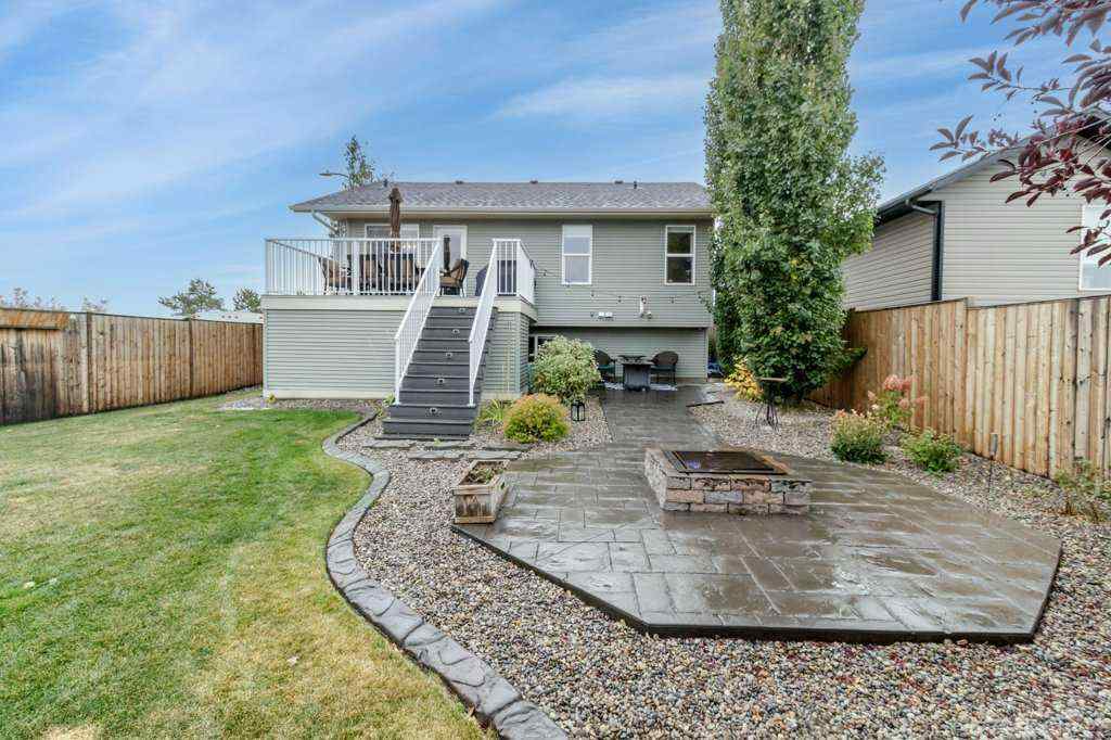 MLS® A2261323 - 90 Larsen Crescent  in Lonsdale Red Deer, Residential