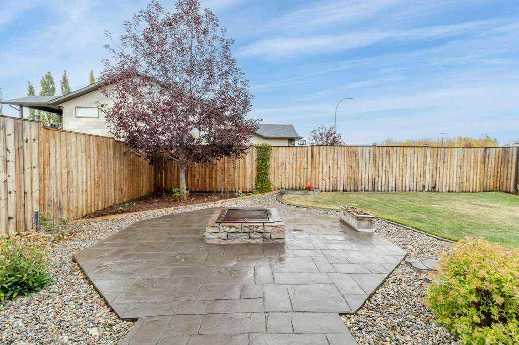MLS® A2261323 - 90 Larsen Crescent  in Lonsdale Red Deer, Residential
