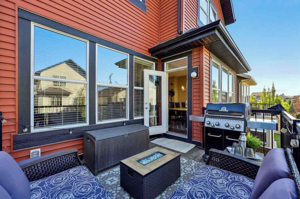 MLS® A2261327 - 272 Kingsmere Cove SE in Kings Heights Airdrie, Residential