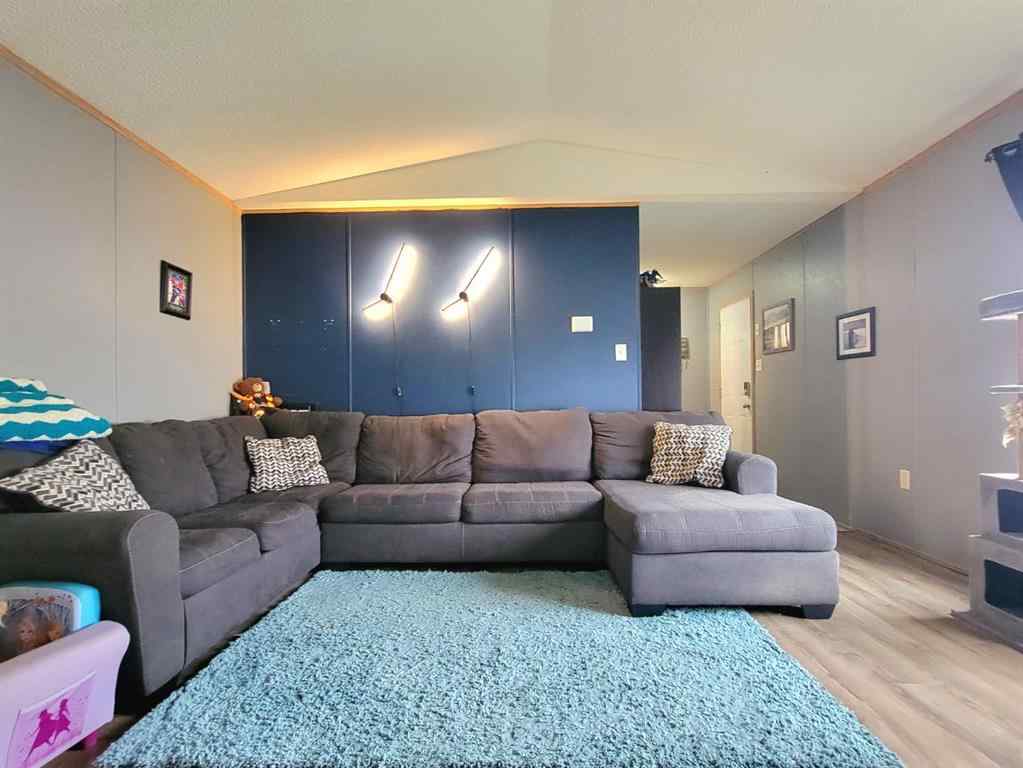 MLS® A2261328 - 8707 90 Street  in Creekside Grande Prairie, Residential