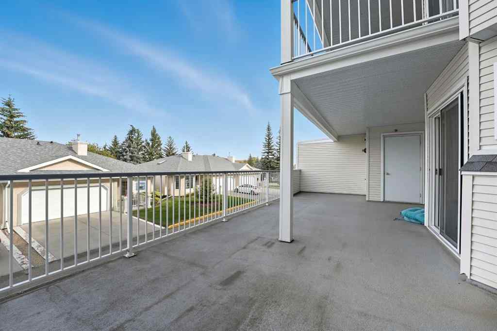 MLS® A2261332 - Unit #208 6118 53 Avenue  in Highland Green Red Deer, Residential