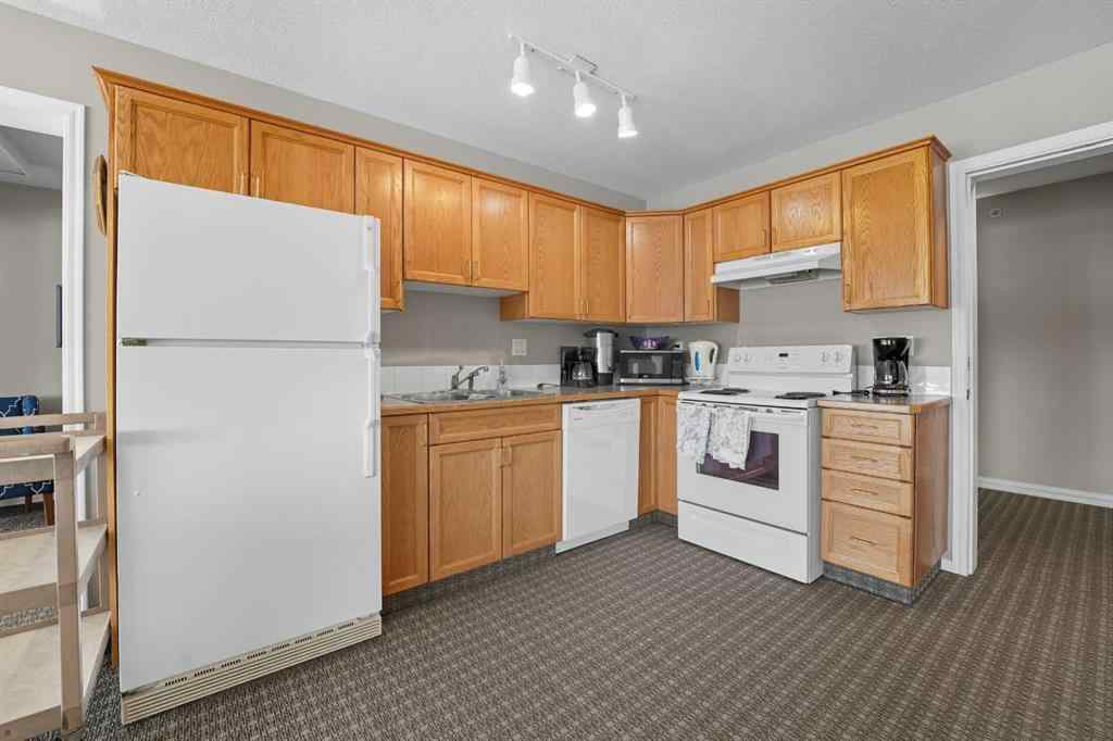 MLS® A2261332 - Unit #208 6118 53 Avenue  in Highland Green Red Deer, Residential