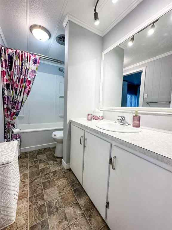 MLS® A2261333 - 3816 61 Street  in Grandview Stettler, Residential