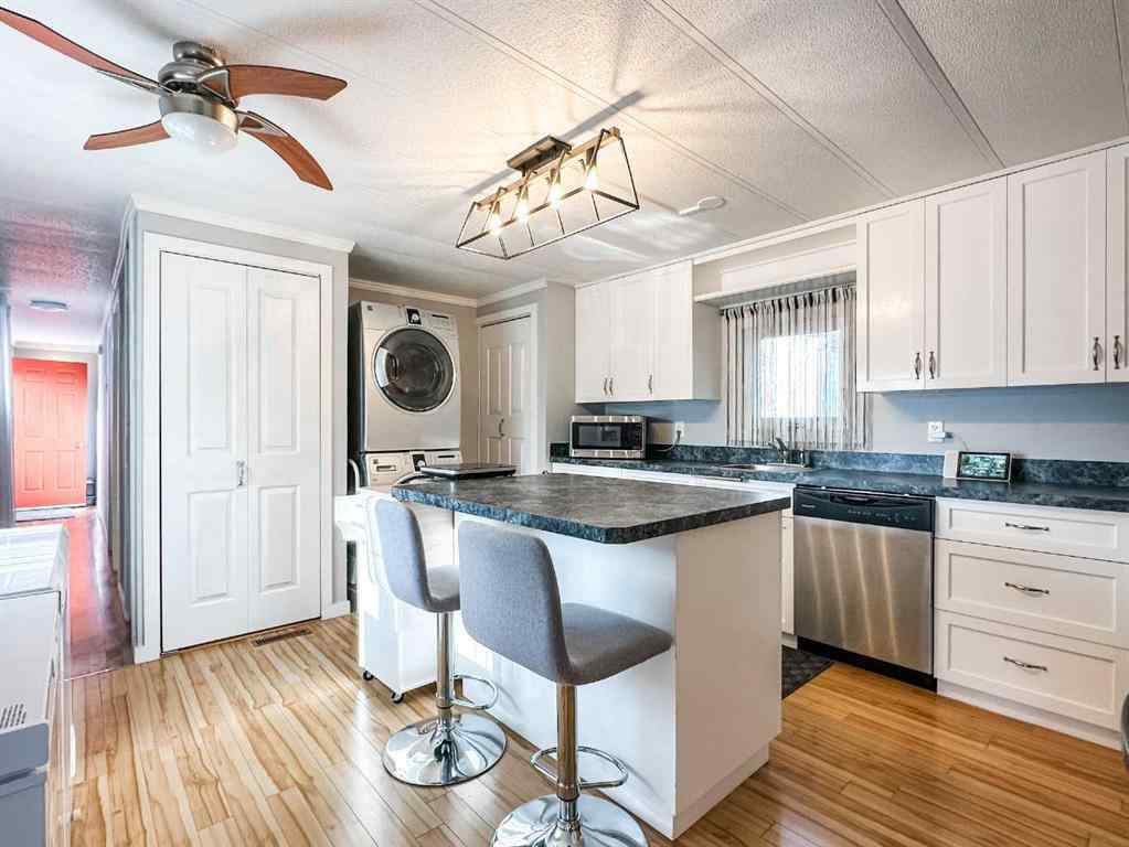 MLS® A2261333 - 3816 61 Street  in Grandview Stettler, Residential