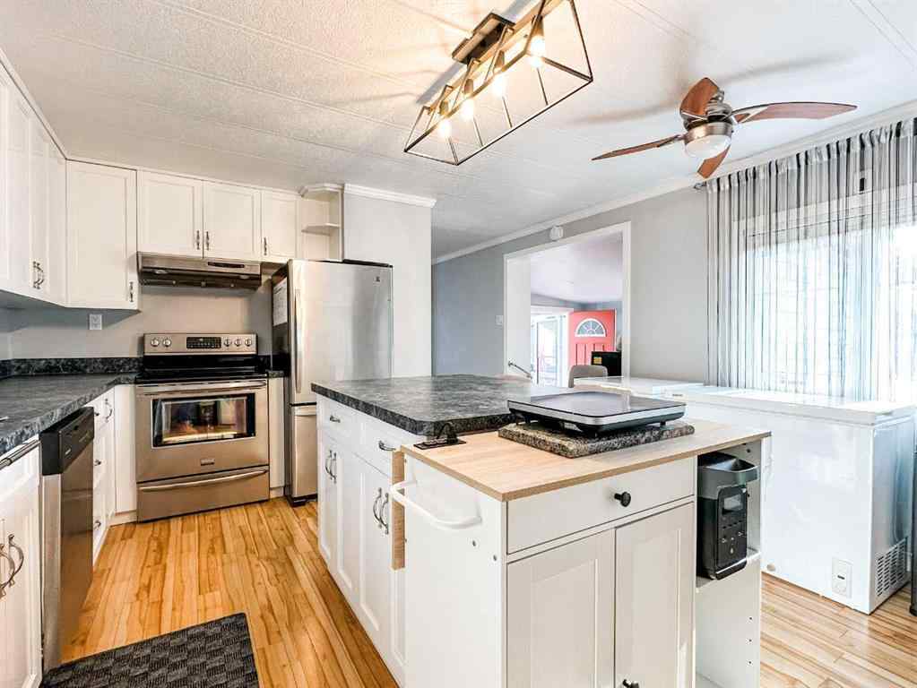 MLS® A2261333 - 3816 61 Street  in Grandview Stettler, Residential