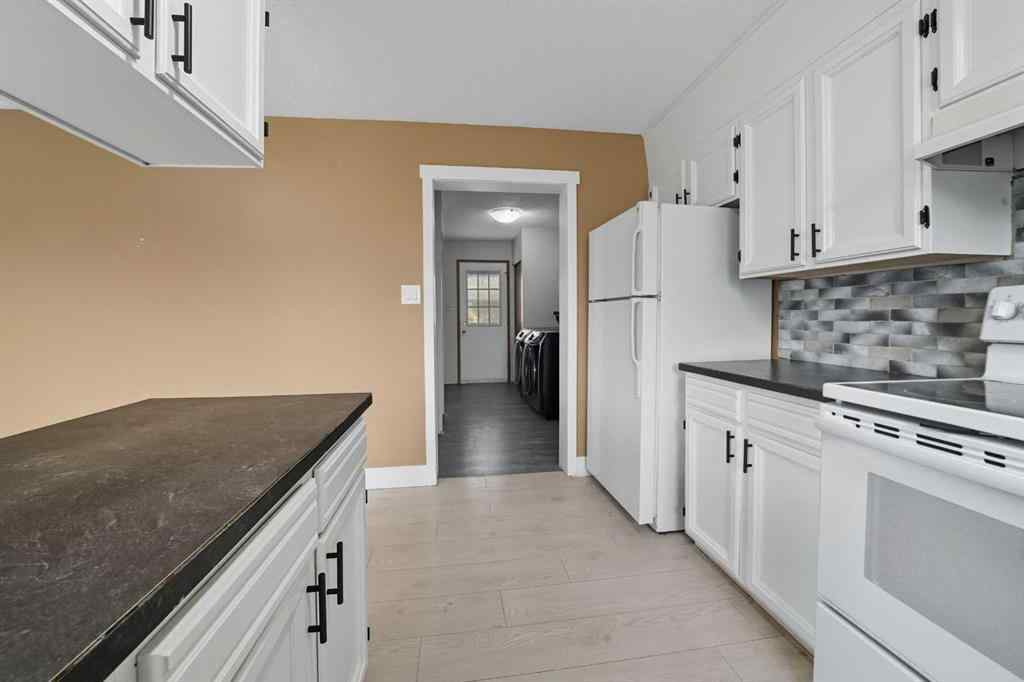 MLS® A2261339 - 4809 51 Avenue  in NONE Bentley, Residential