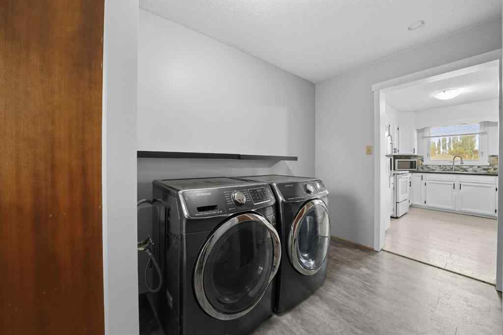 MLS® A2261339 - 4809 51 Avenue  in NONE Bentley, Residential