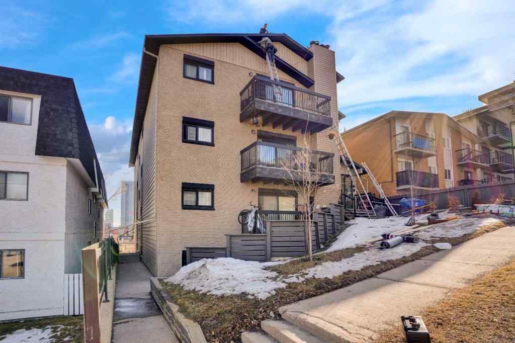 MLS® A2261340 - Unit #402 409 1 Avenue NE in Crescent Heights Calgary, Residential