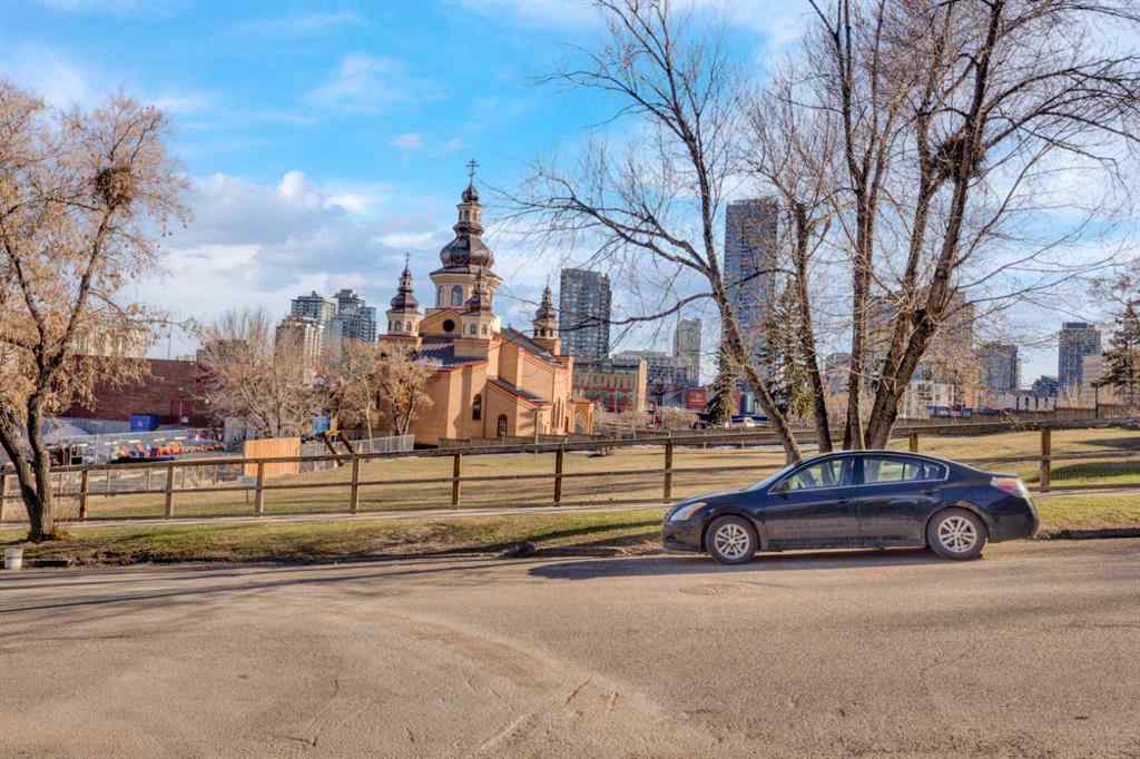 MLS® A2261340 - Unit #402 409 1 Avenue NE in Crescent Heights Calgary, Residential