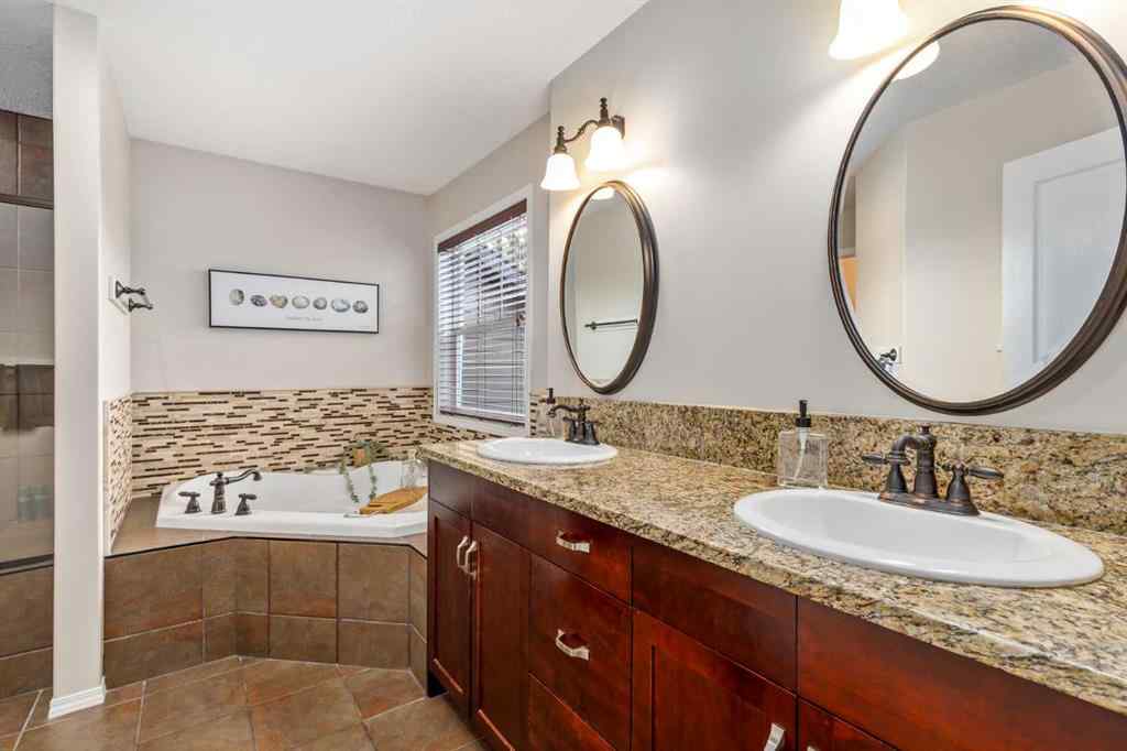 MLS® A2261350 - 72 Auburn Sound Crescent SE in Auburn Bay Calgary, Residential