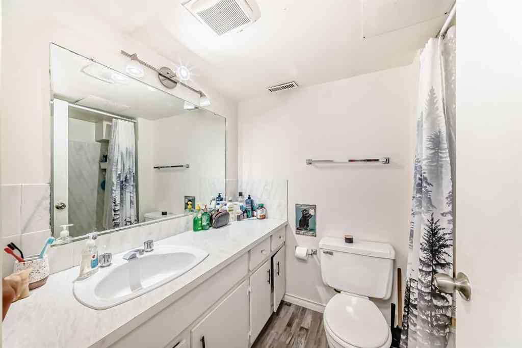 MLS® A2261361 - 7508 36 Avenue NW in Bowness Calgary, Residential