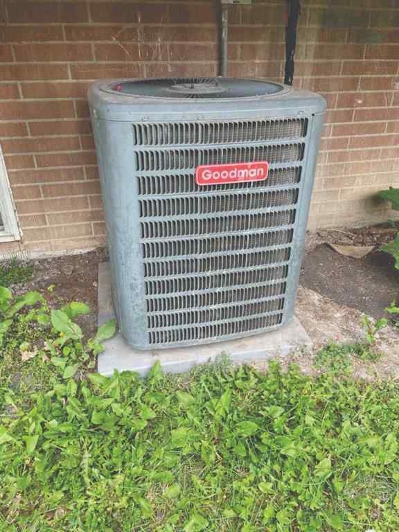 MLS® A2261361 - 7508 36 Avenue NW in Bowness Calgary, Residential