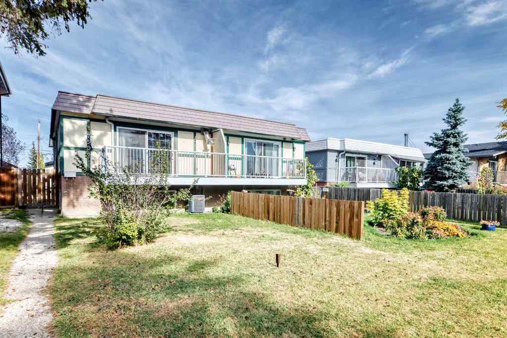 MLS® A2261361 - 7508 36 Avenue NW in Bowness Calgary, Residential