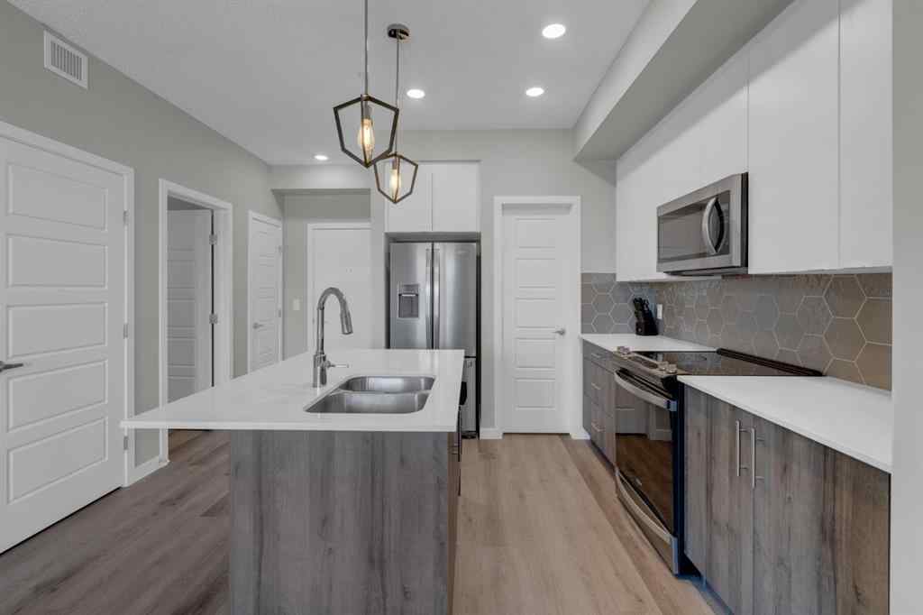 MLS® A2261367 - Unit #221 1605 17 Street SE in Inglewood Calgary, Residential