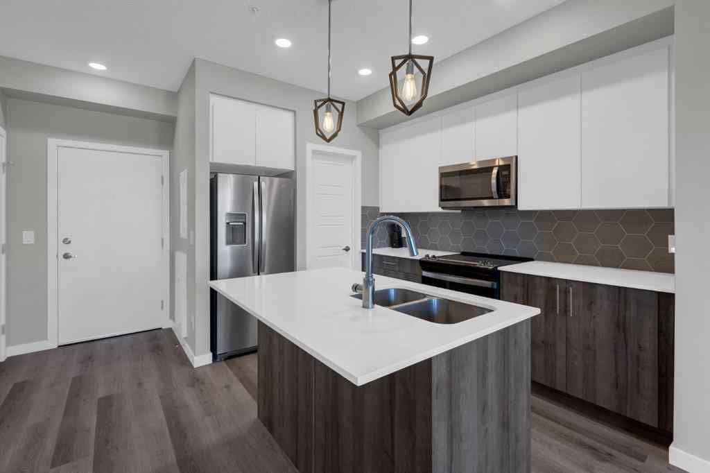 MLS® A2261367 - Unit #221 1605 17 Street SE in Inglewood Calgary, Residential