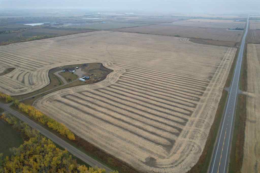 MLS® A2261374 - SW 28 71 10 W6 TWP 714   in N/A Beaverlodge, Agri-Business