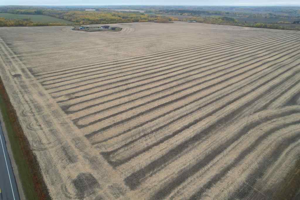 MLS® A2261374 - SW 28 71 10 W6 TWP 714   in N/A Beaverlodge, Agri-Business