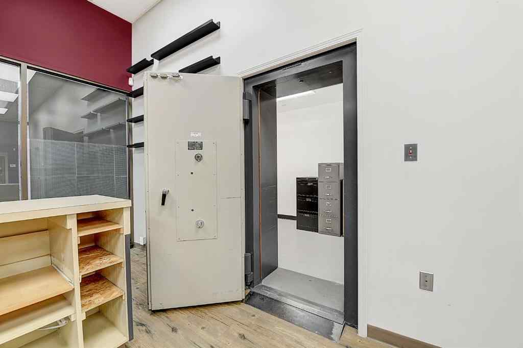 MLS® A2261376 - 10030 101 Avenue  in NONE Hythe, Commercial