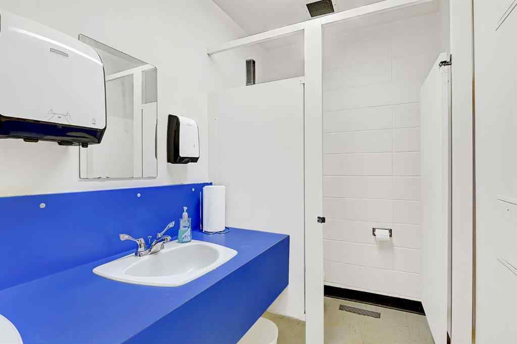 MLS® A2261376 - 10030 101 Avenue  in NONE Hythe, Commercial