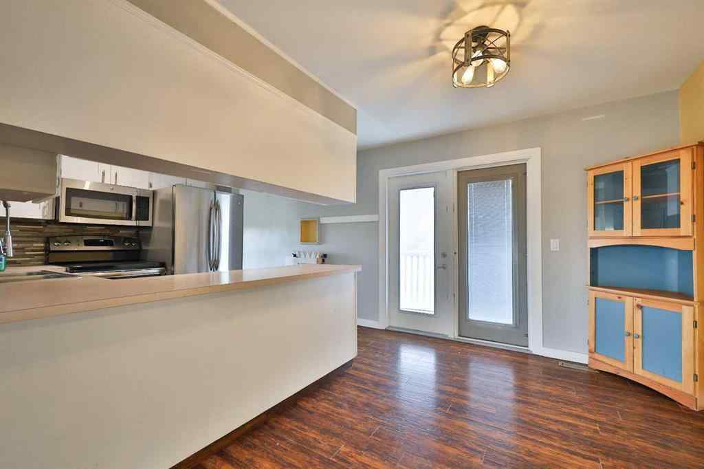 MLS® A2261381 - 281 N 300 W   in NONE Raymond, Residential