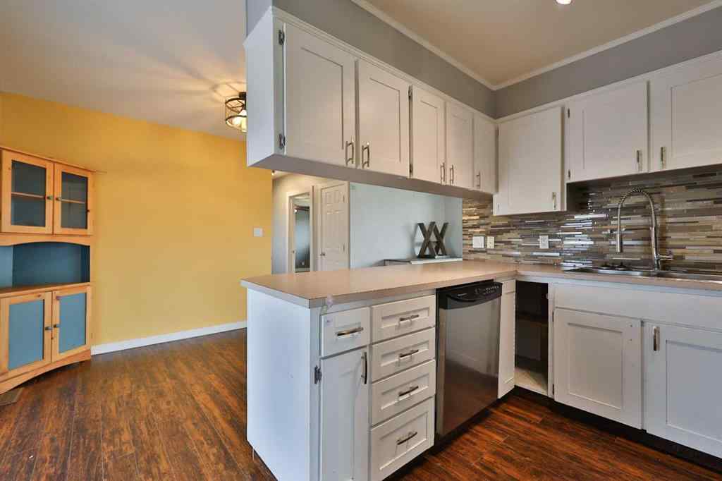 MLS® A2261381 - 281 N 300 W   in NONE Raymond, Residential