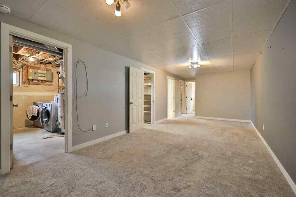 MLS® A2261381 - 281 N 300 W   in NONE Raymond, Residential