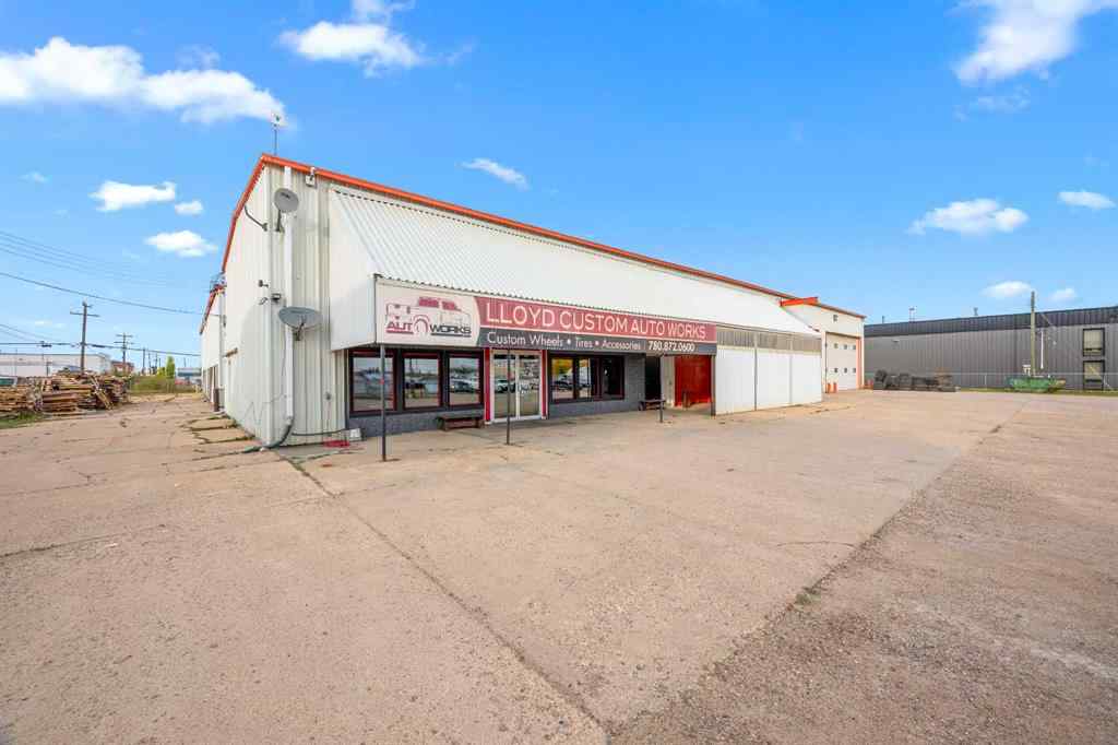 MLS® A2261385 - 5114 62 Street  in Glen E. Neilsen Industrial Park Lloydminster, Commercial