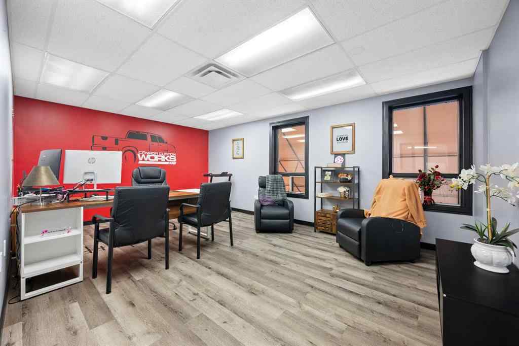 MLS® A2261385 - 5114 62 Street  in Glen E. Neilsen Industrial Park Lloydminster, Commercial