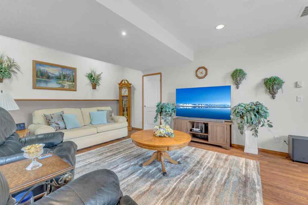 MLS® A2261393 - 18 Asmundsen Close  in Anders South Red Deer, Residential