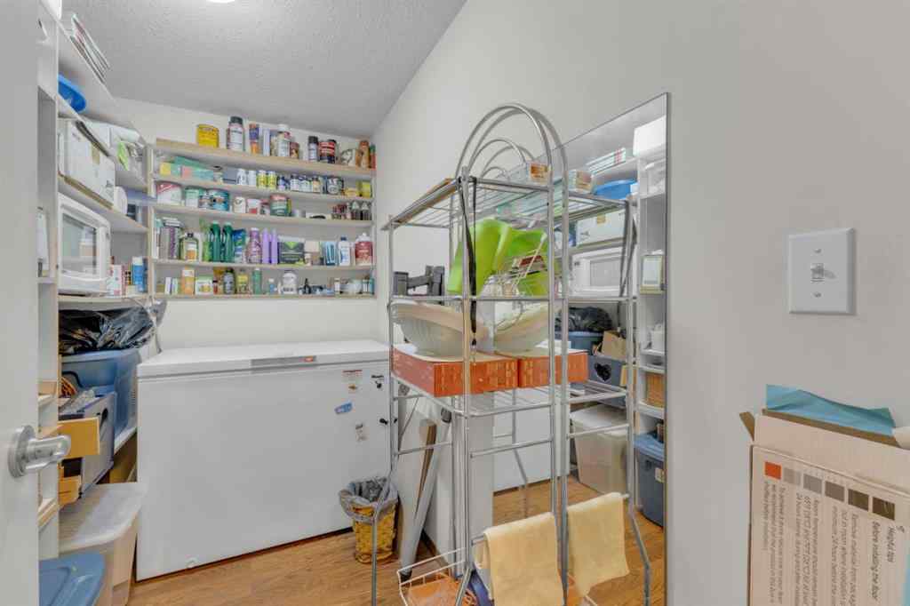 MLS® A2261393 - 18 Asmundsen Close  in Anders South Red Deer, Residential