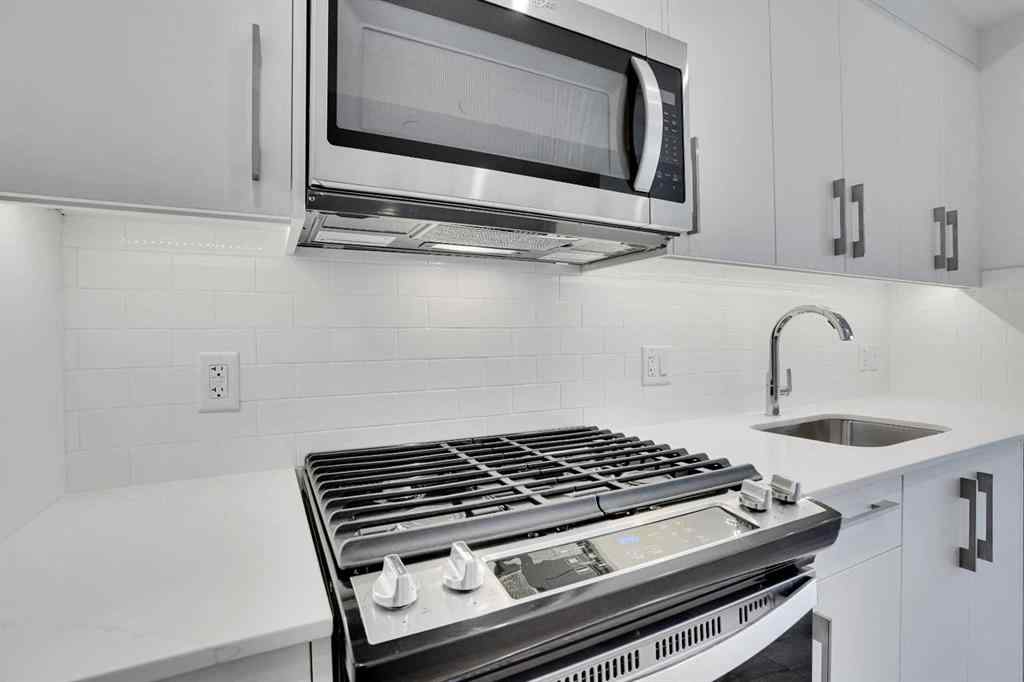 MLS® A2261394 - Unit #727 110 18A Street NW in West Hillhurst Calgary, Residential