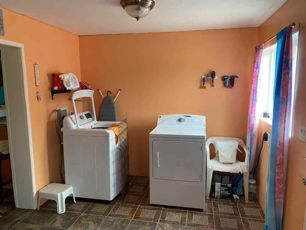 MLS® A2261395 - 79125 RR 81   in NONE Rural Saddle Hills County, Residential