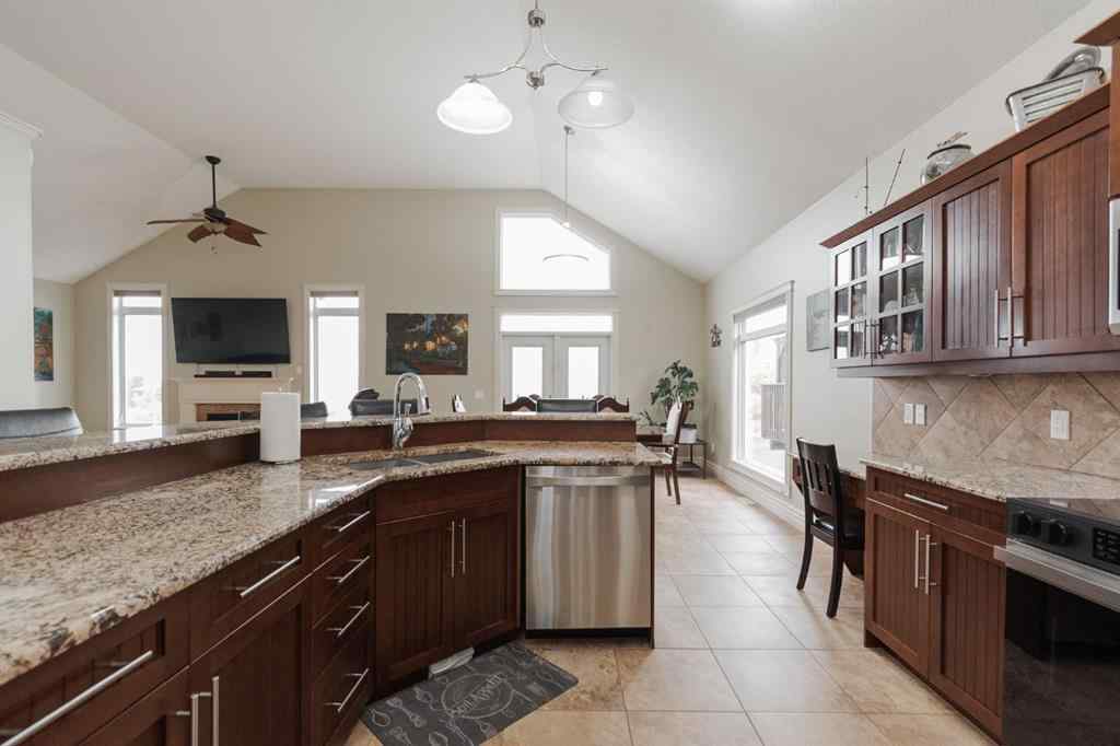 MLS® A2261397 - 403 Falcon Drive  in Eagle Ridge Fort McMurray, Residential