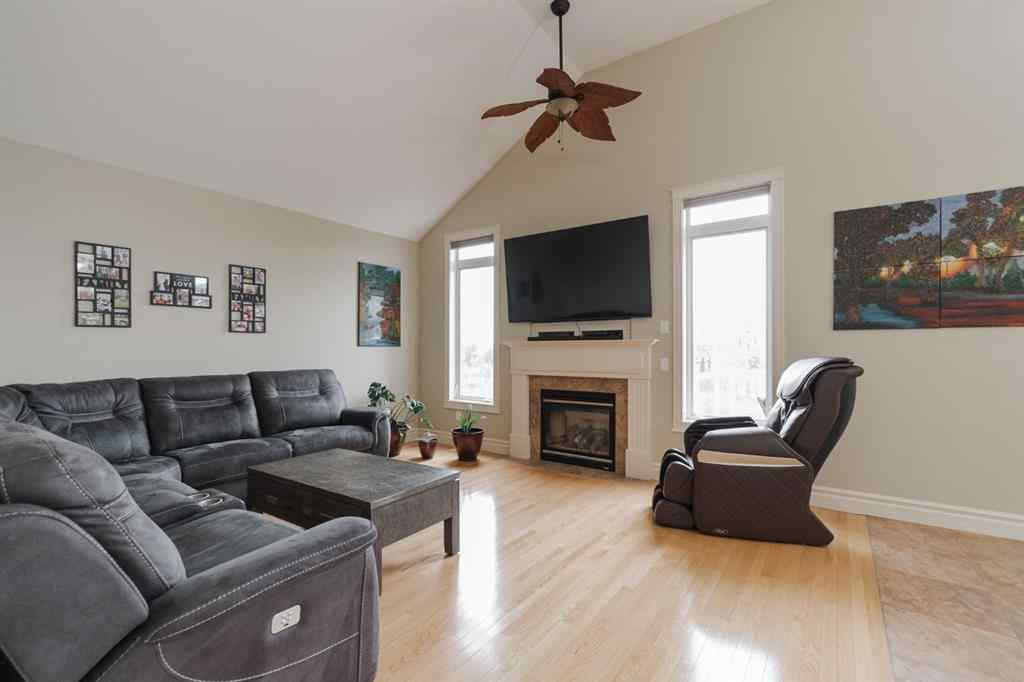 MLS® A2261397 - 403 Falcon Drive  in Eagle Ridge Fort McMurray, Residential