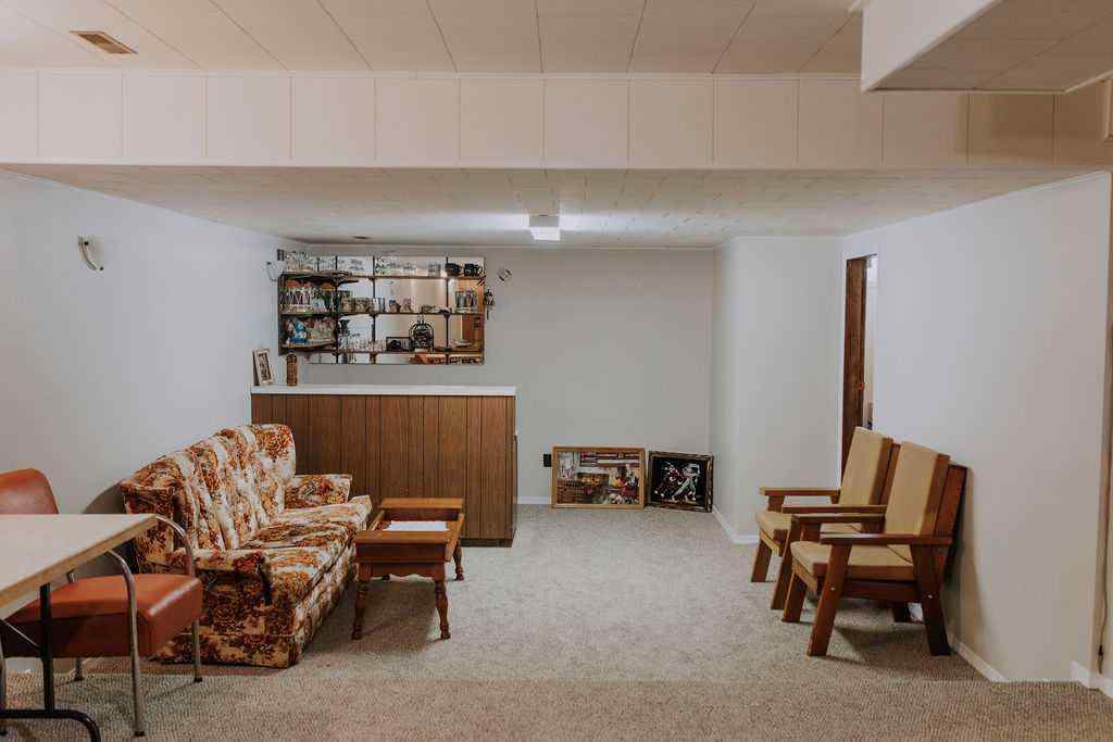 MLS® A2261401 - 317 4 Avenue Crescent  in NONE Wainwright, Residential