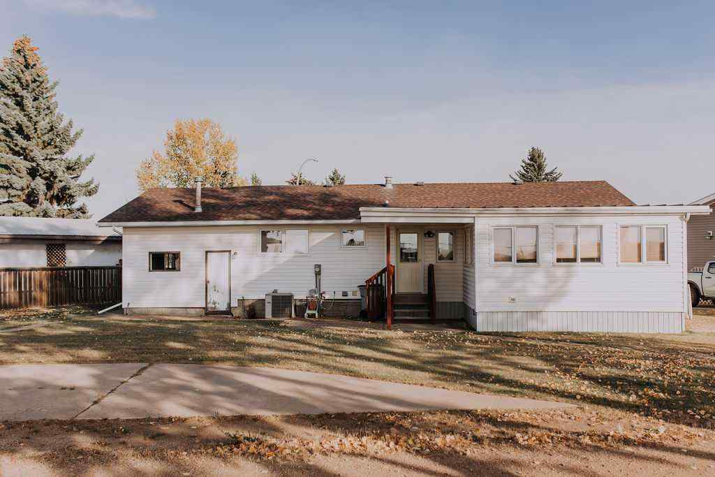 MLS® A2261401 - 317 4 Avenue Crescent  in NONE Wainwright, Residential