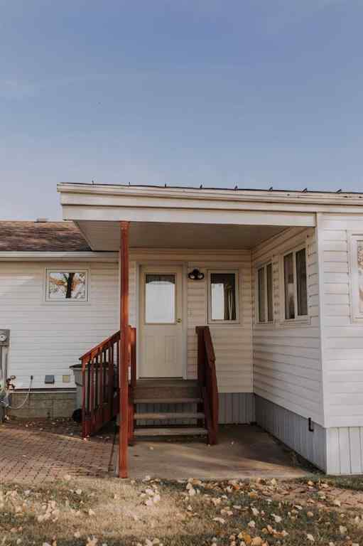 MLS® A2261401 - 317 4 Avenue Crescent  in NONE Wainwright, Residential