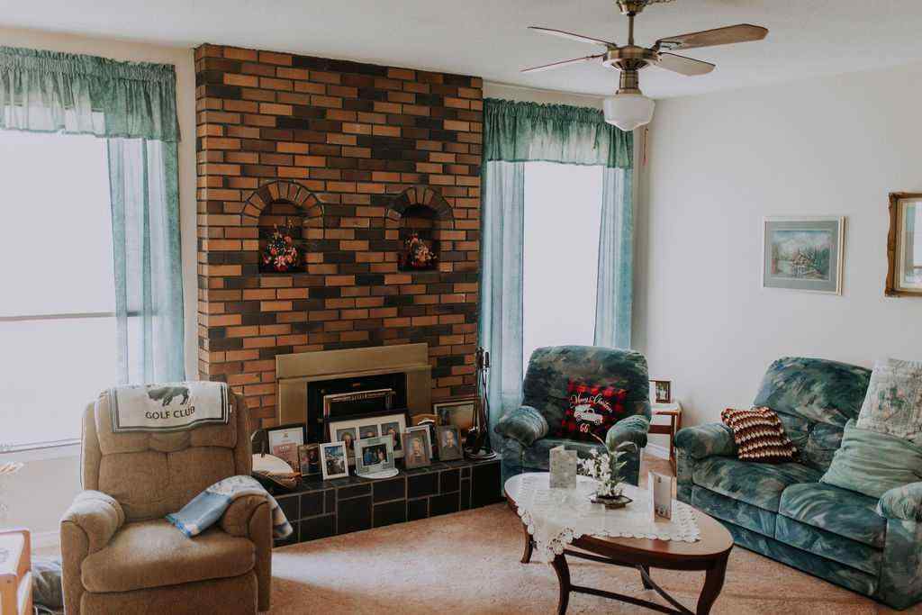 MLS® A2261401 - 317 4 Avenue Crescent  in NONE Wainwright, Residential