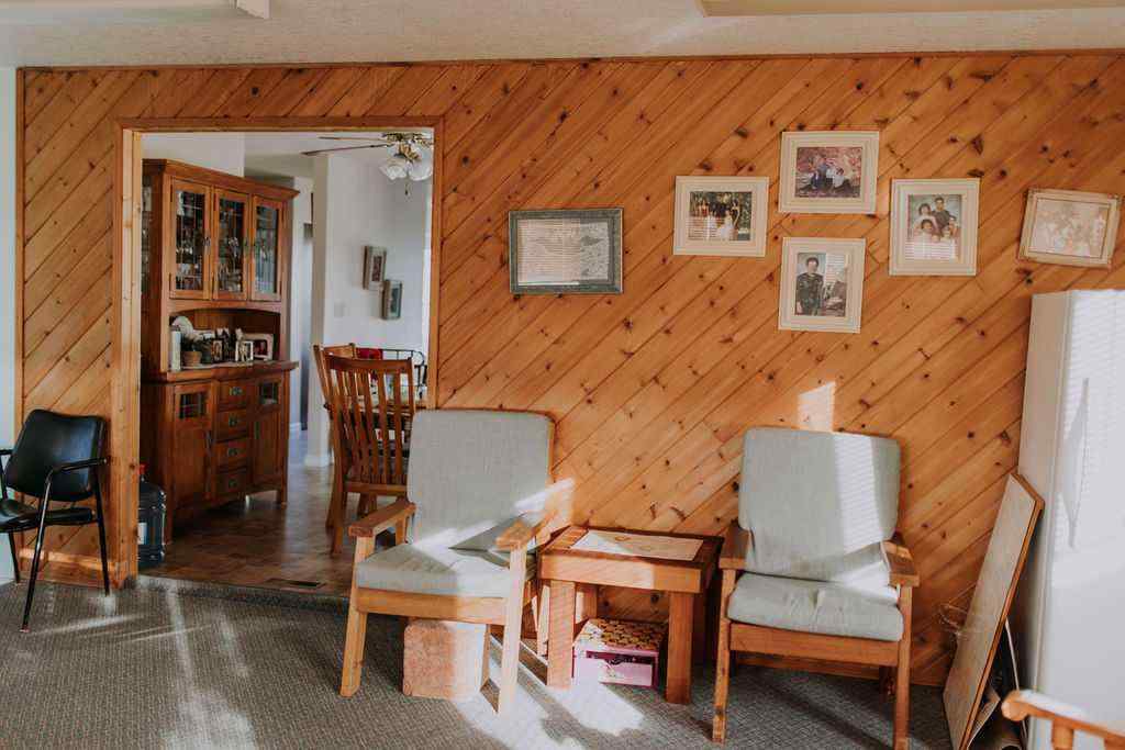 MLS® A2261401 - 317 4 Avenue Crescent  in NONE Wainwright, Residential