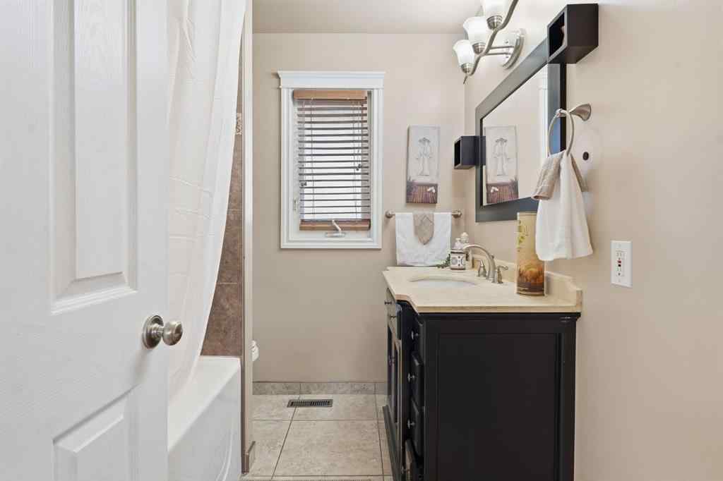 MLS® A2261407 - 74 Mcrae Street E in Heritage Okotoks Okotoks, Residential